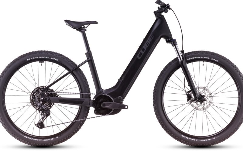 Cube Reaction Hybrid ONE 600 Easy Entry blackline